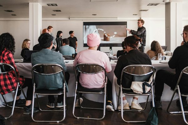 Top chaussures jallatte pour éviter les troubles musculo-squelettiques